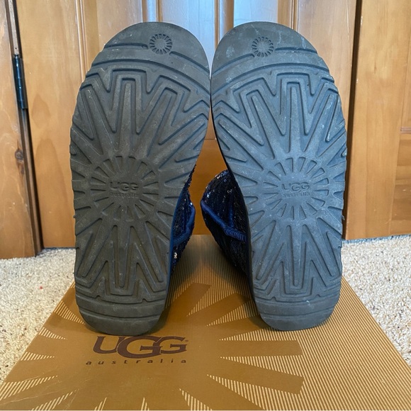 Rare Ugg Sequin Boots - Picture 7 of 11